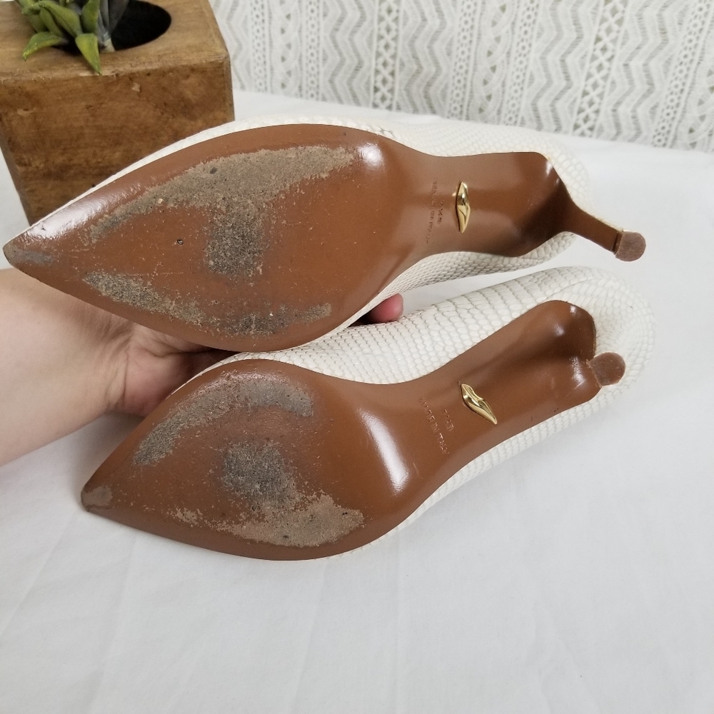 Diane Von Furstenberg Croc Bethany Pointed Pump - Picture 6 of 9